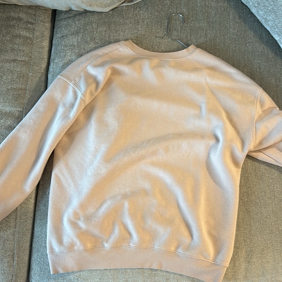 Wild Fable Crewneck size medium - Picture 2 of 2
